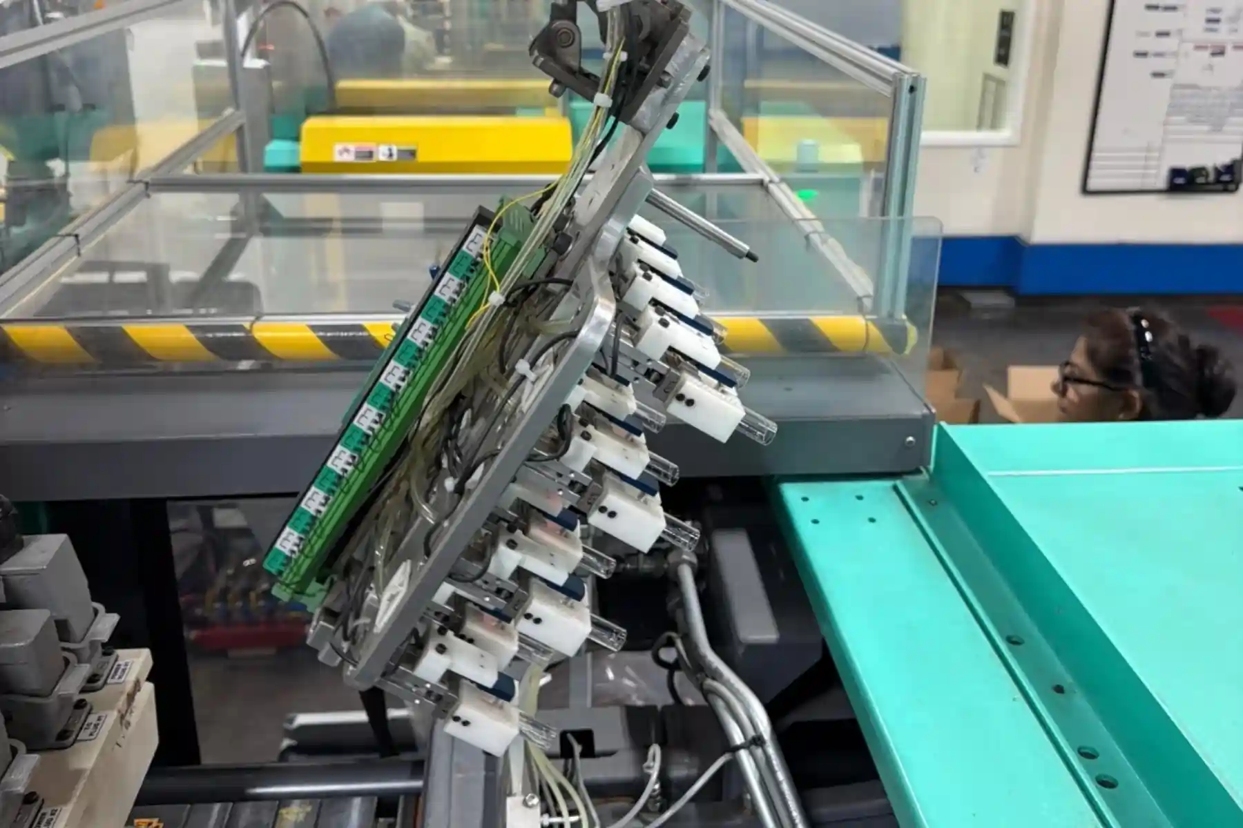 What Is High Volume Injection Molding in Dallas How Does It Work